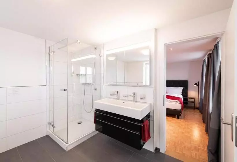 ユースホステル Landgasthof Wartegg