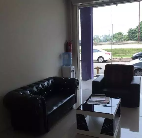 ユースホステル Tas Sakura Budget