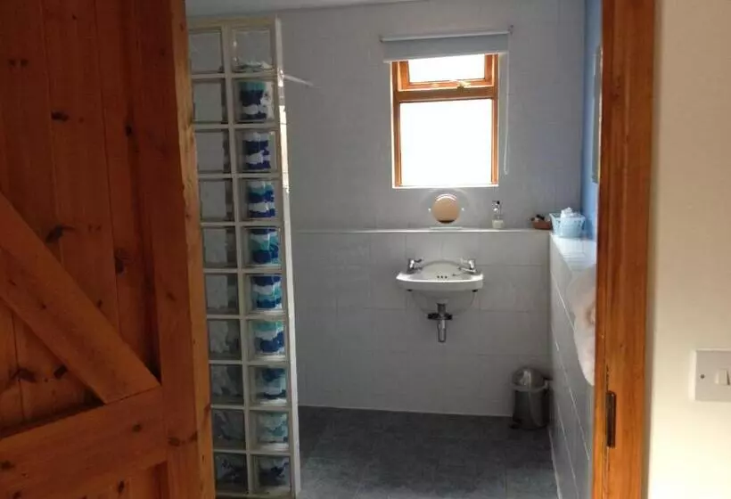 Aamiaismajoitus (B&B) Puttocks Farm