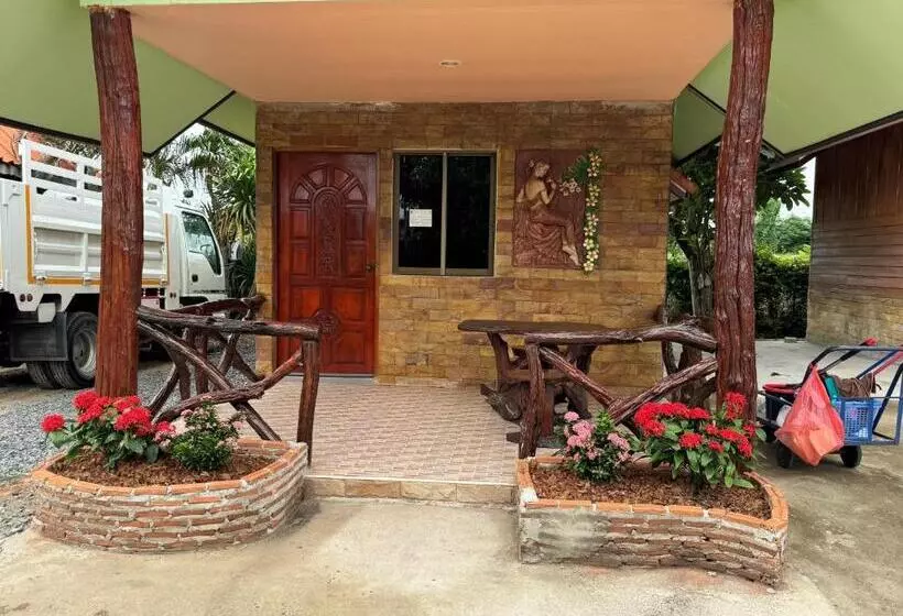 Busby Resort