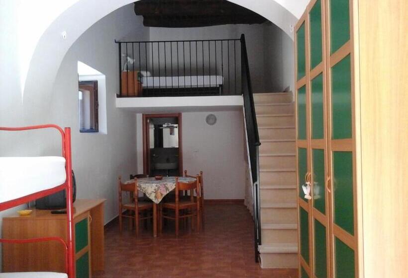 Отель Agriturismo Della Torre