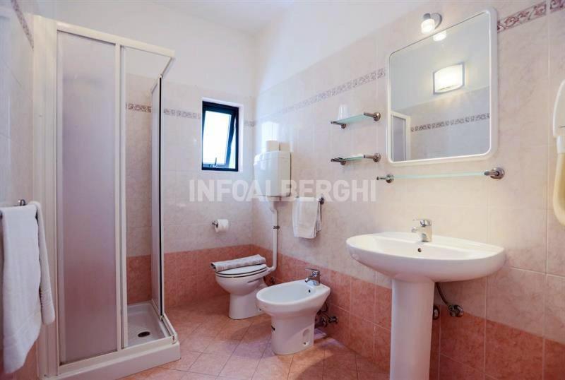 בית מלון כפרי Atene Albergo Riccione