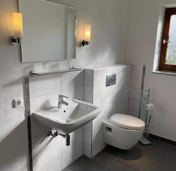 ホテル Gästehaus Grünberger