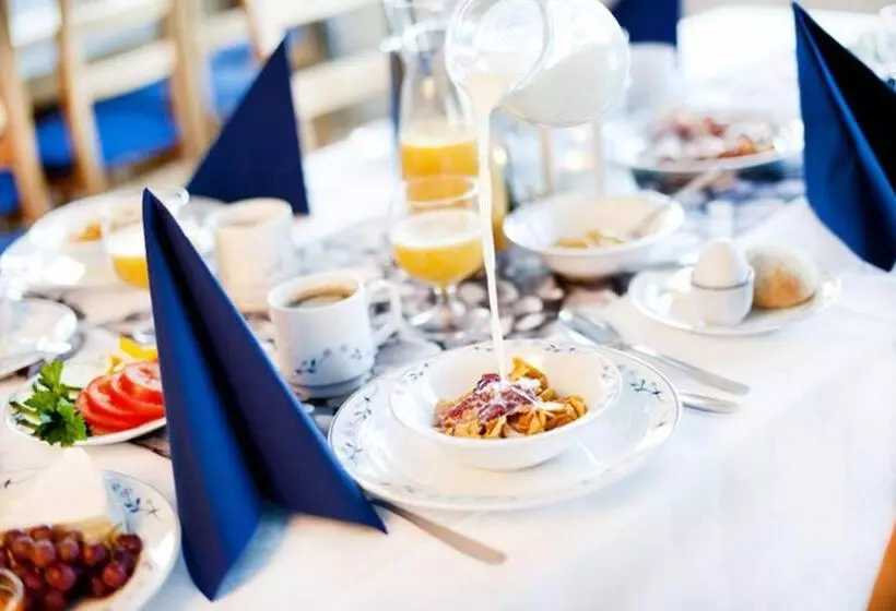 Hotelli åh Stifts  & Konferensgård