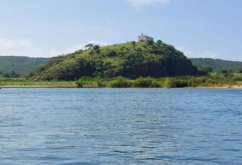 Hotelli Pousada Prazeres Do Velho Chico