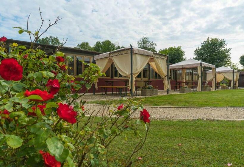 Отель Ristorante Albergo Al Donatore