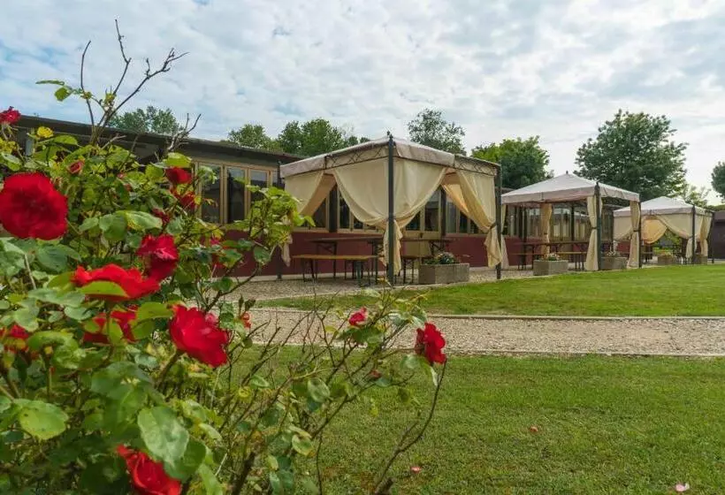 Hotelli Ristorante Albergo Al Donatore