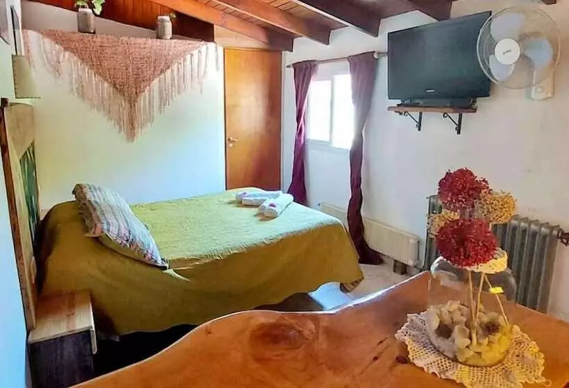 Majatalo Hosteria El Ceibo