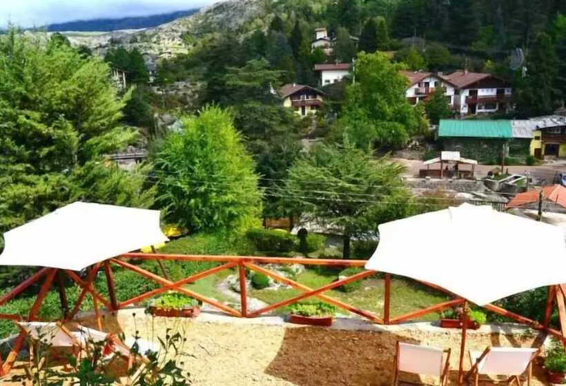 Majatalo Hosteria El Ceibo