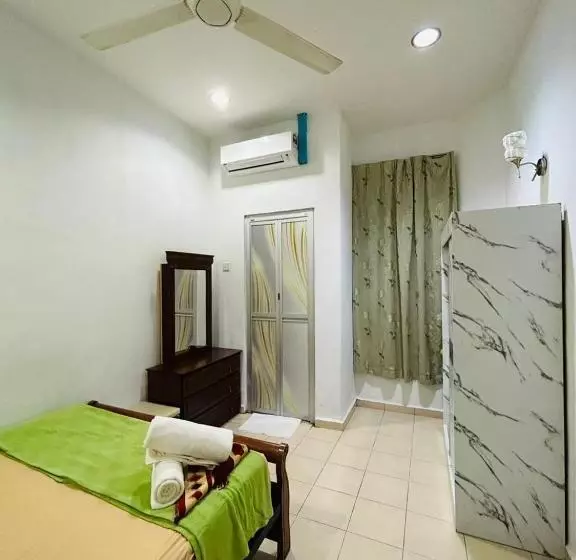 ペンション Homestay Ira Jaya   4 Unit Rumah