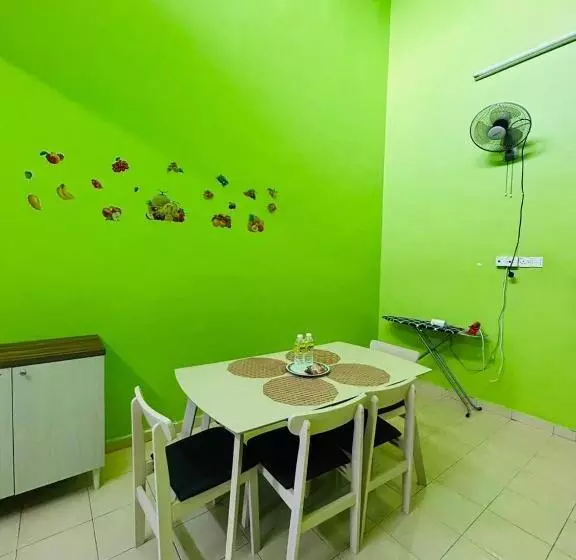 ペンション Homestay Ira Jaya   4 Unit Rumah