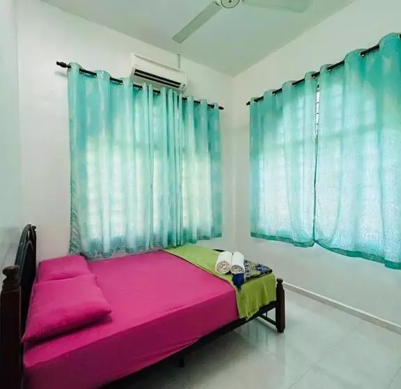 ペンション Homestay Ira Jaya   4 Unit Rumah