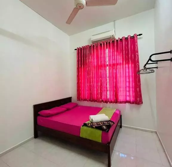 ペンション Homestay Ira Jaya   4 Unit Rumah