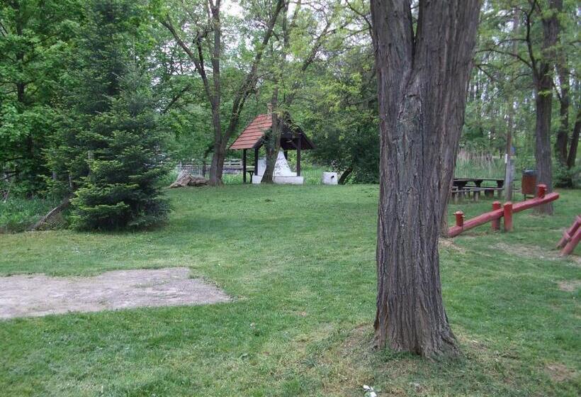 Vizimalom Kemping, Panzió és étterem