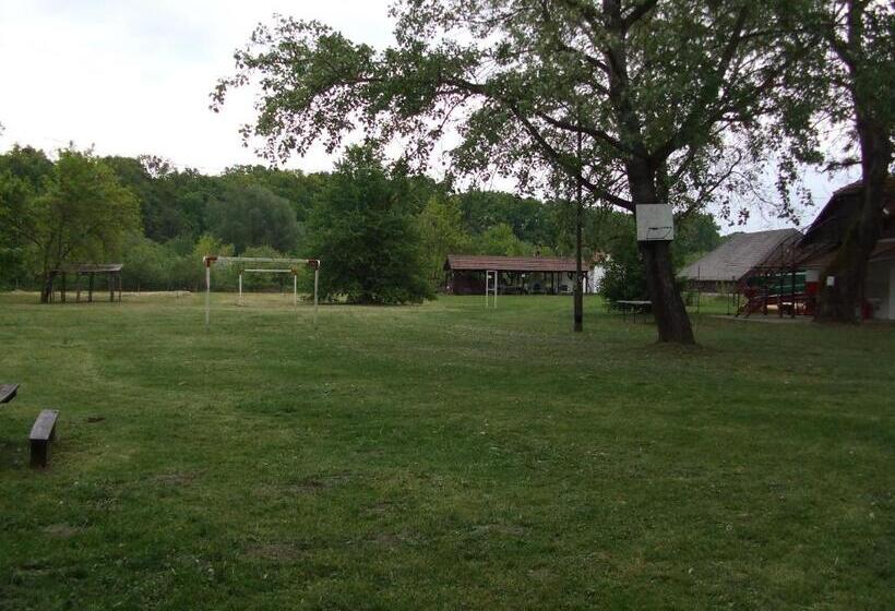 Vizimalom Kemping, Panzió és étterem