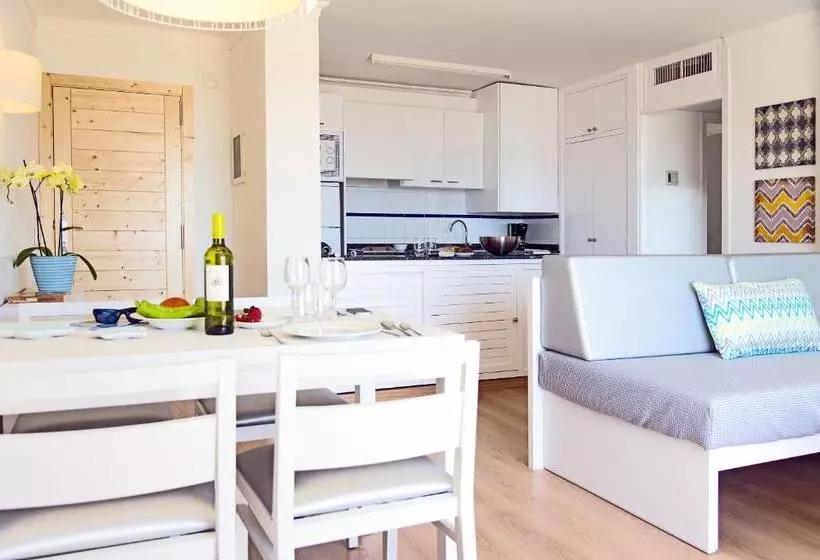 Cabot Sivella Apartments
