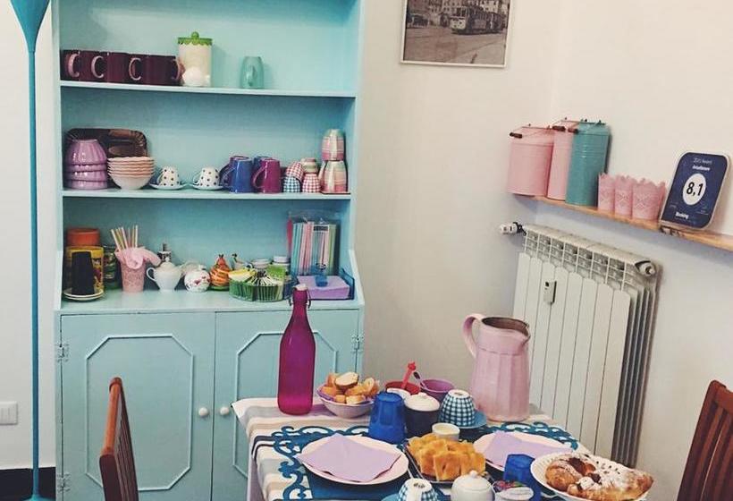 تختخواب و صبحانه Ariadimare