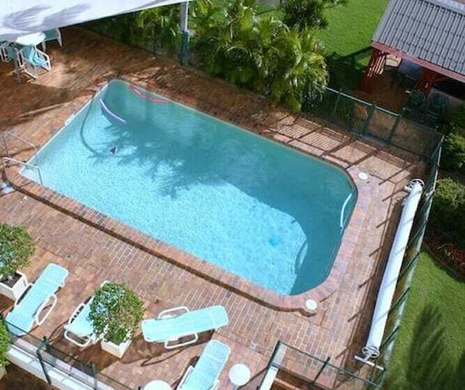 Beaconlea Tower Apartments