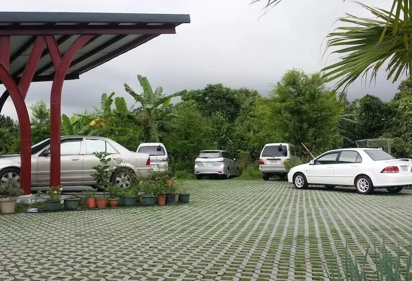 تختخواب و صبحانه Barefoot And Breakfast