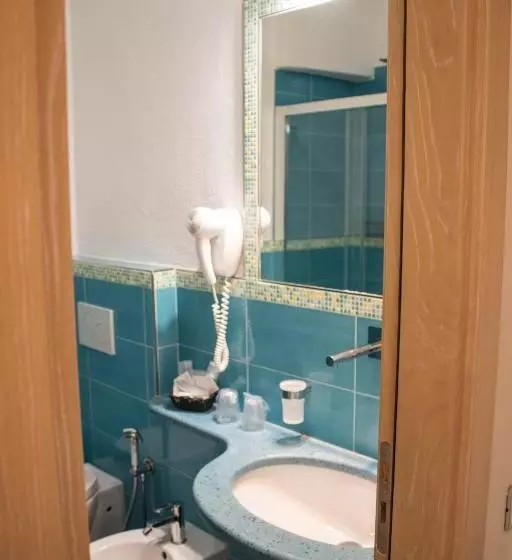 Aamiaismajoitus (B&B) Villa Cimmentorosso