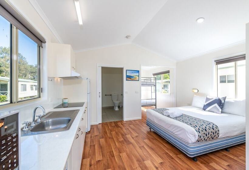 Big4 Breeze Holiday Parks   Bargara