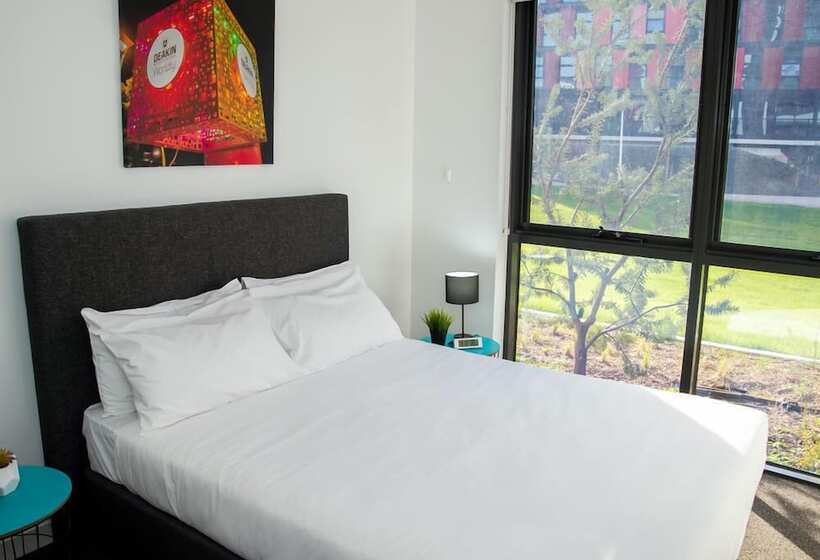 Deakin Residential Services