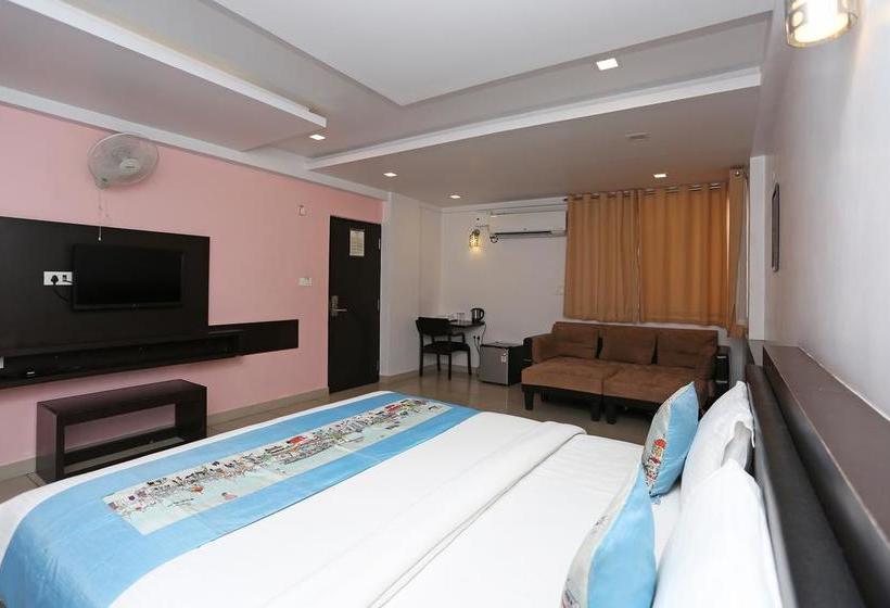 Hotelli Capital O 1761 Aavass Inn Paradise