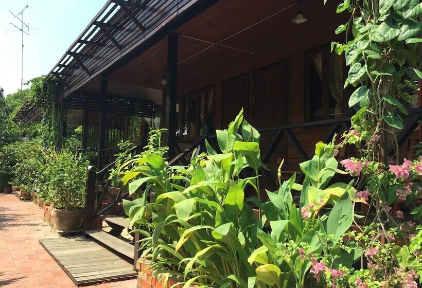 酒店 Baan Kong Homestay