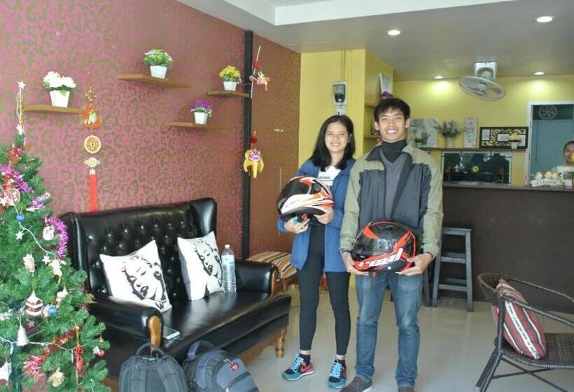 هتل Machima House