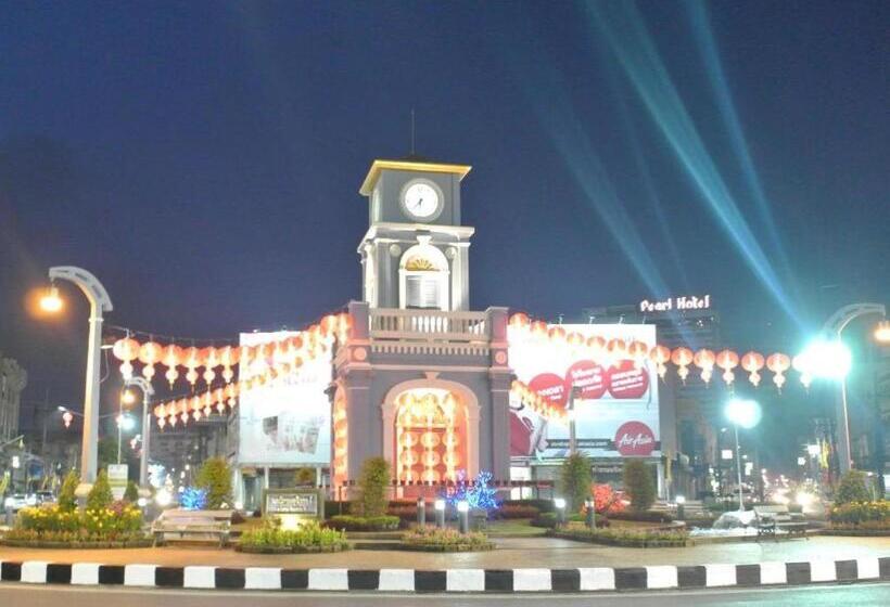 هتل Machima House