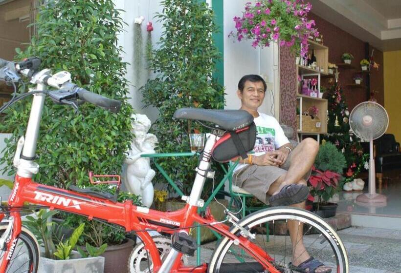 هتل Machima House