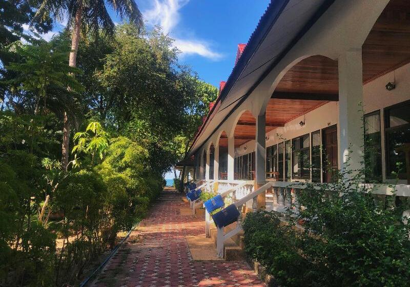 فندق Pen's Bungalow