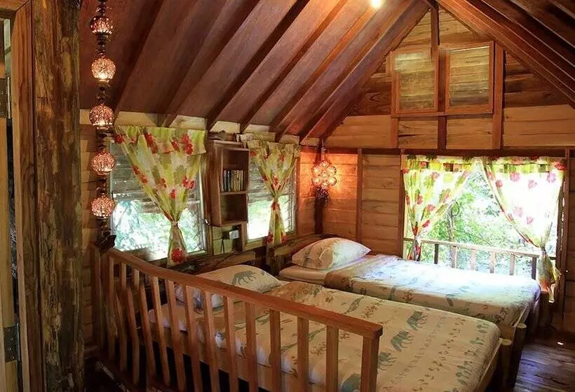 ホテル Rabeang Pasak Treehouse Resort