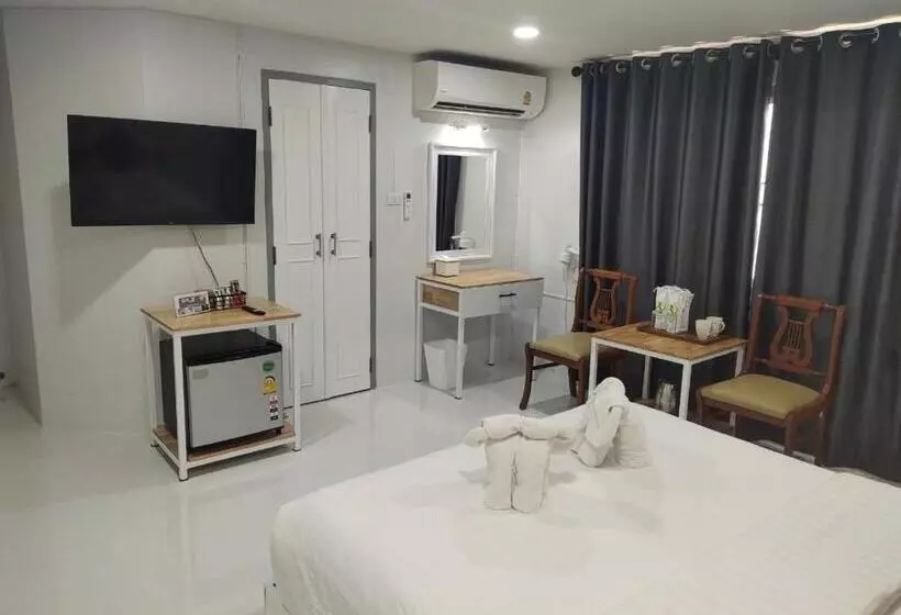 هتل Regent Lodge Lampang
