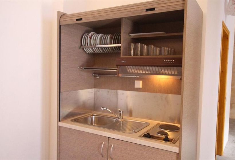 酒店 Saint George Studios