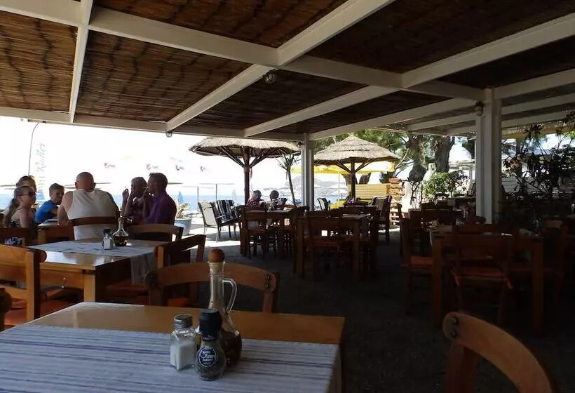 Ilias Apartments