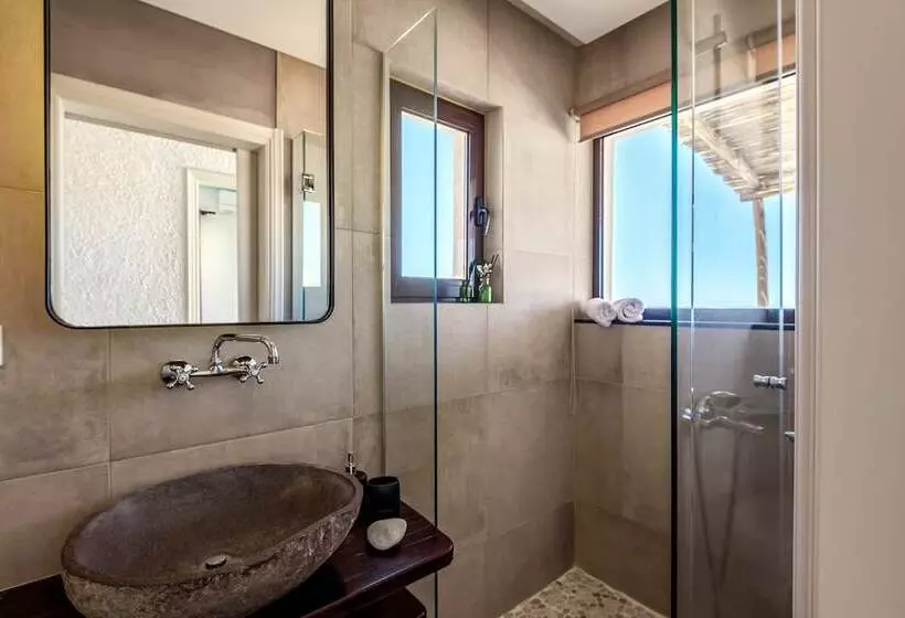 Ilias Apartments