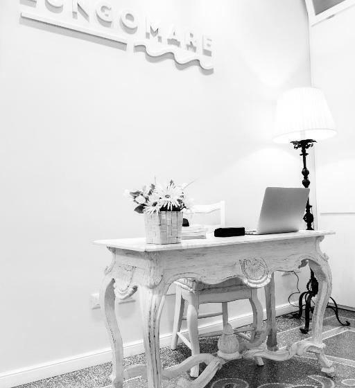 بنسيون Lungomare Rooms & Charme