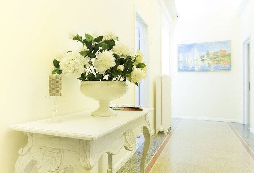 بنسيون Lungomare Rooms & Charme