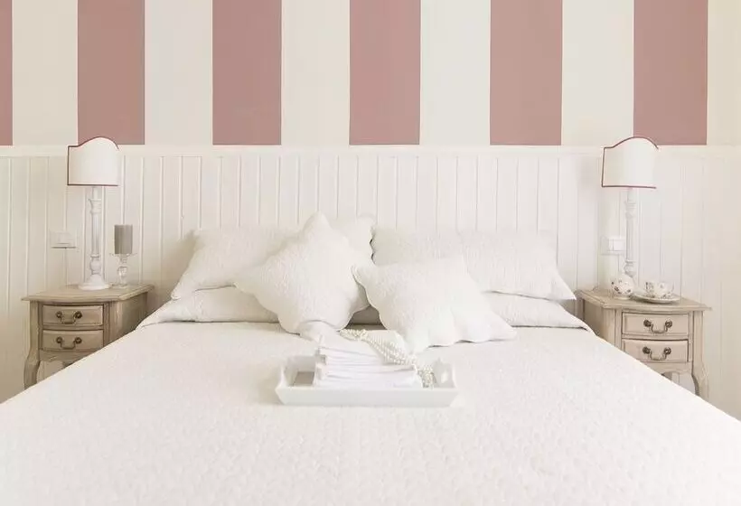 پانسیون Lungomare Rooms & Charme