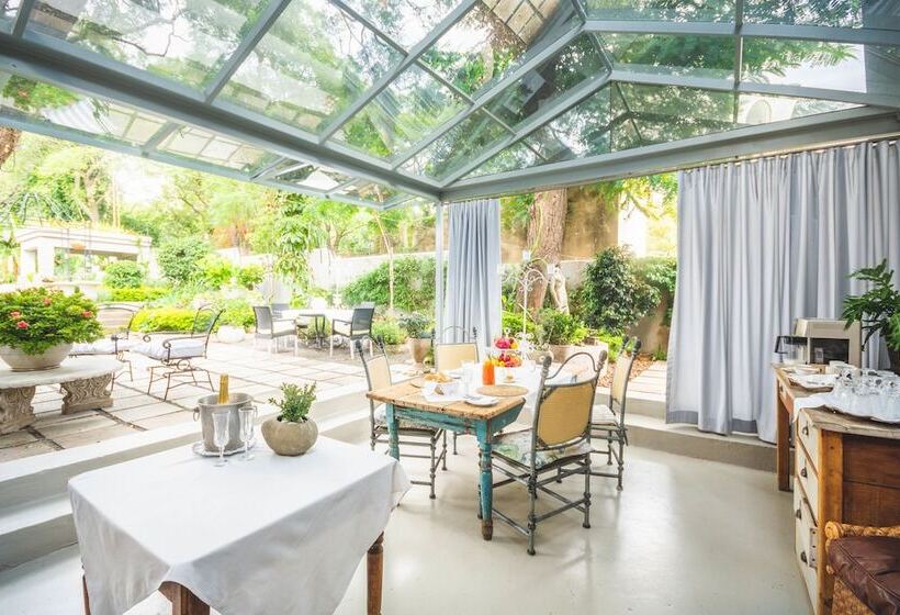 Pension Muckleneuk Manor