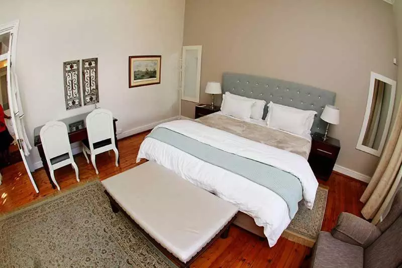 ペンション Oleander Guest House