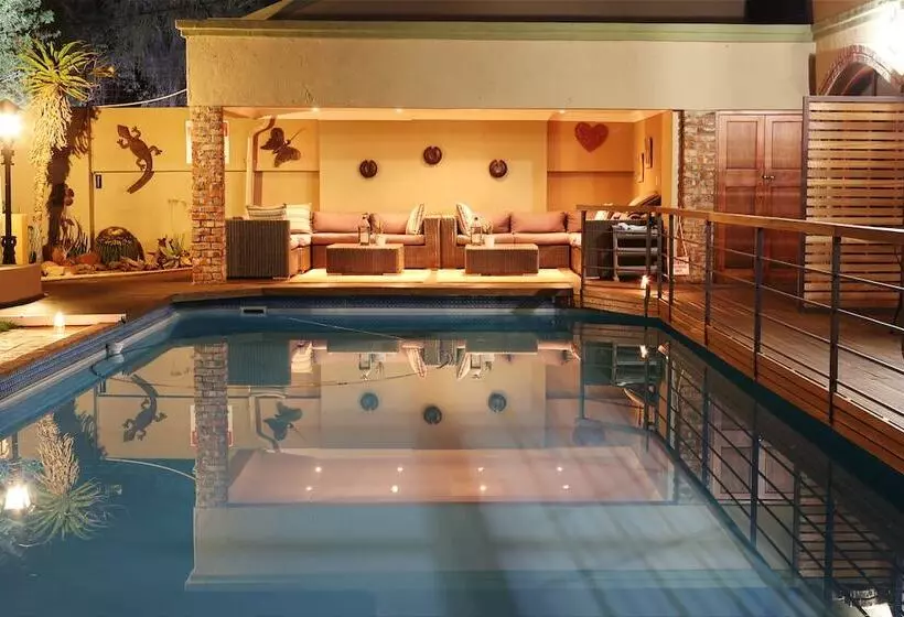 ペンション Oleander Guest House