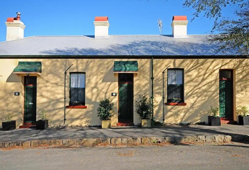 بنسيون Spencer Suites Albany