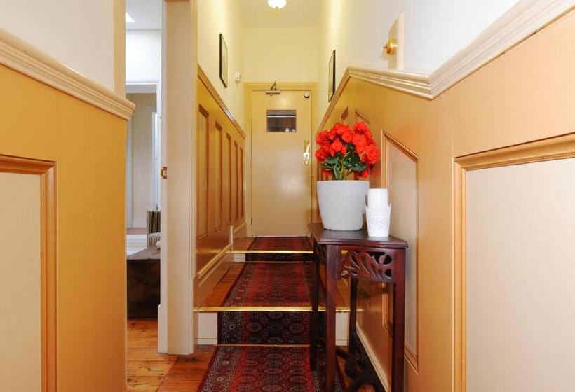 بنسيون Spencer Suites Albany