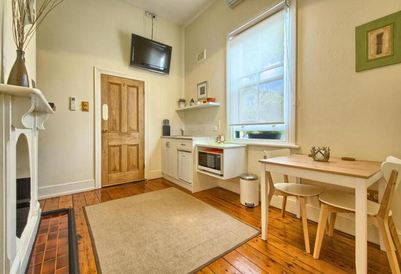 بنسيون Spencer Suites Albany