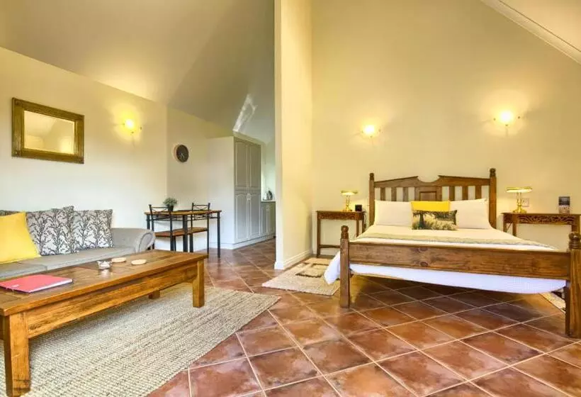 پانسیون Spencer Suites Albany