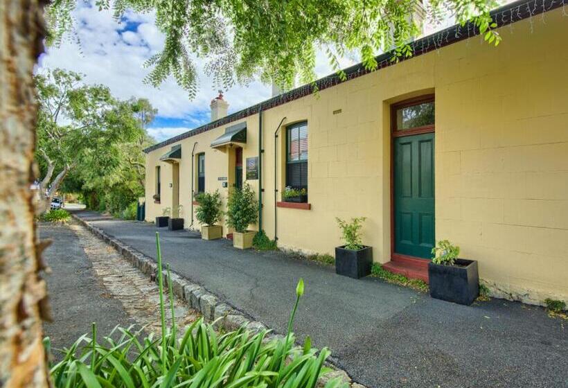 بنسيون Spencer Suites Albany