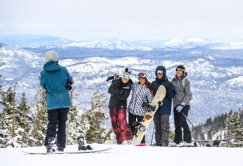 Tahoe Mountain Resorts Lodging Old Greenwood