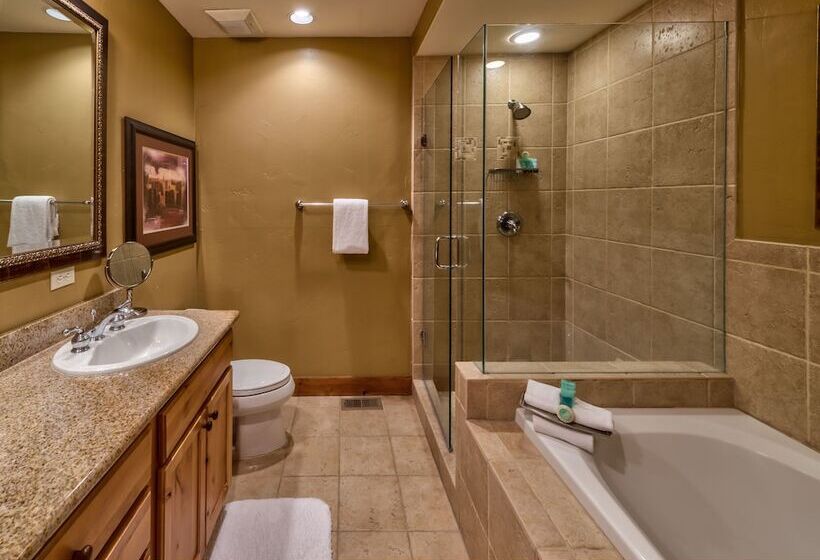 Tahoe Mountain Resorts Lodging Old Greenwood